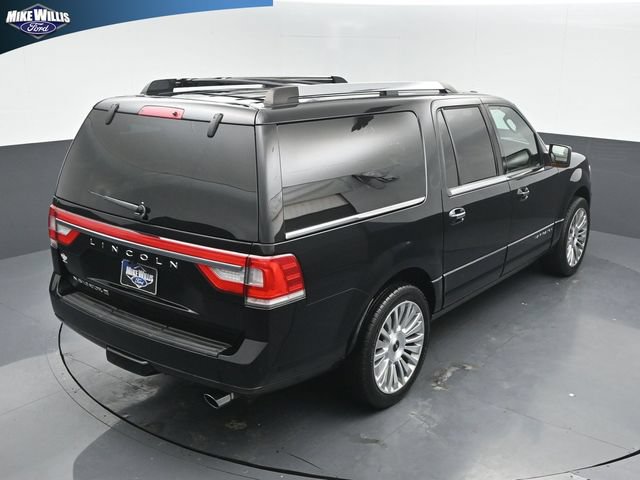 Used 2017 Lincoln Navigator L Reserve AWD/4WD image 15