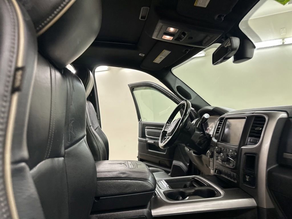 Used 2017 RAM 3500 Laramie Longhorn AWD/4WD image 21