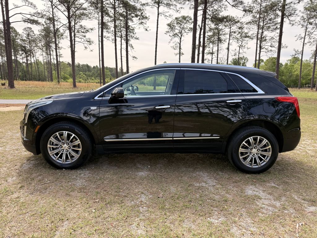 Used 2019 Cadillac XT5 Luxury FWD image 2