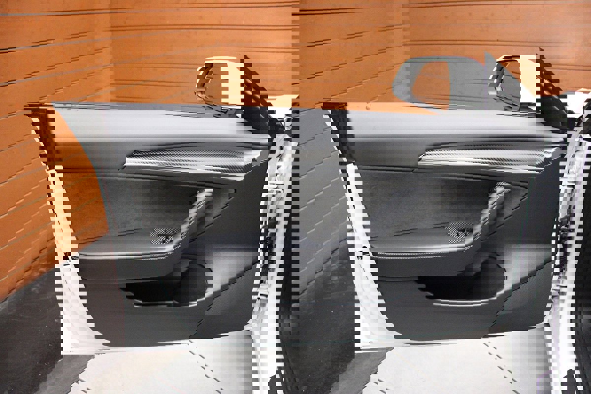 Used 2023 Tesla Model 3 Standard Range image 58