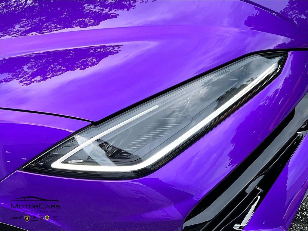 Used 2026 Lamborghini Urus SE AWD/4WD image 24