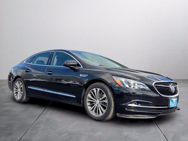 Used 2017 Buick LaCrosse Essence w/ Sun and Shade Package FWD image 6