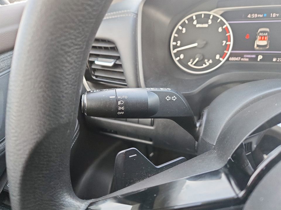 Used 2023 Nissan Rogue SV image 20