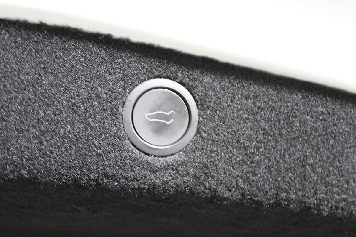 Used 2024 Tesla Model 3 Long Range RWD image 22