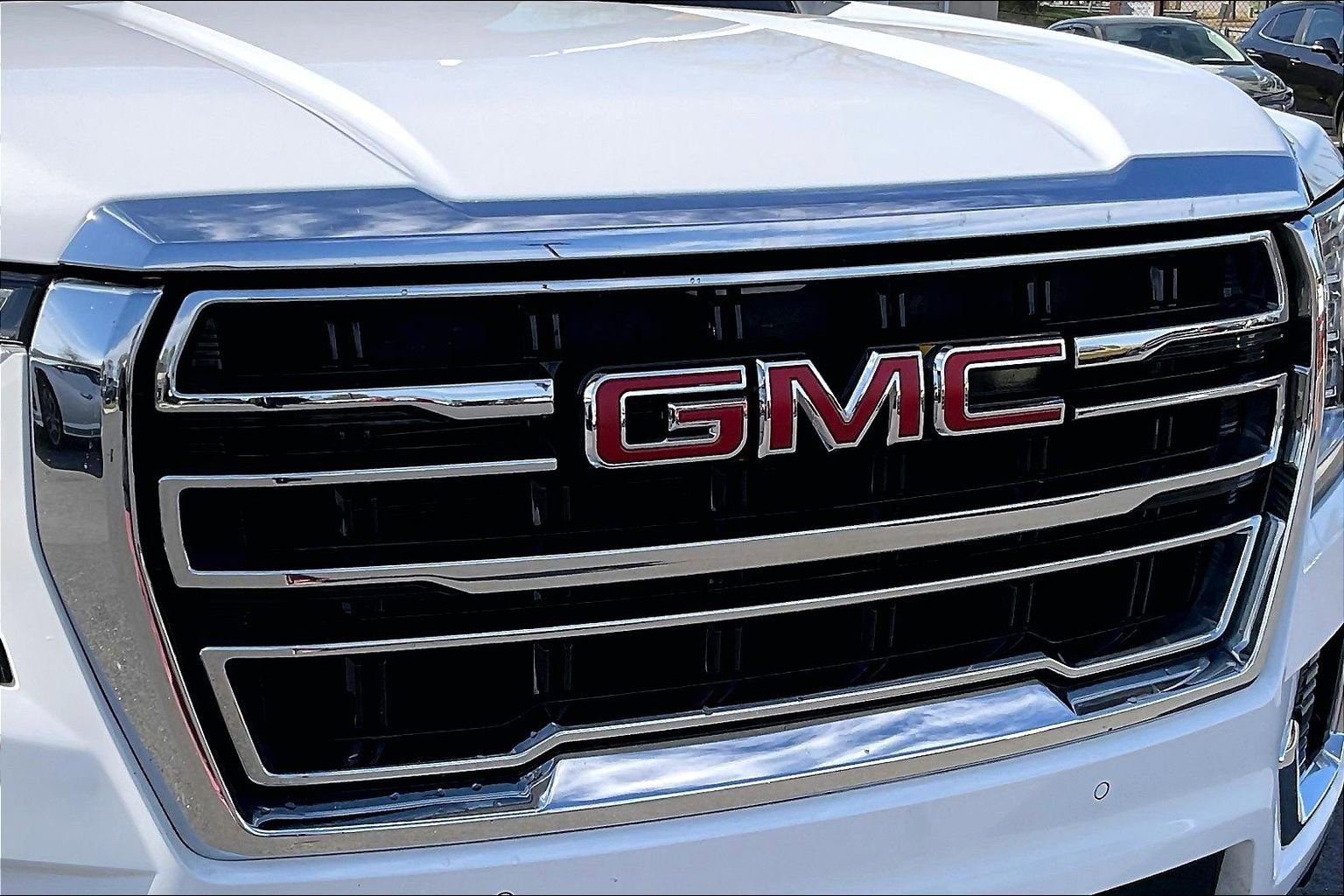 Used 2024 GMC Yukon XL SLT image 34