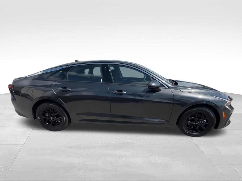 New 2026 Kia K5 LXS FWD image 9