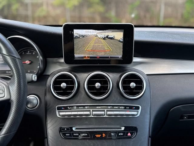 Used 2019 Mercedes-Benz GLC 300 4MATIC image 22