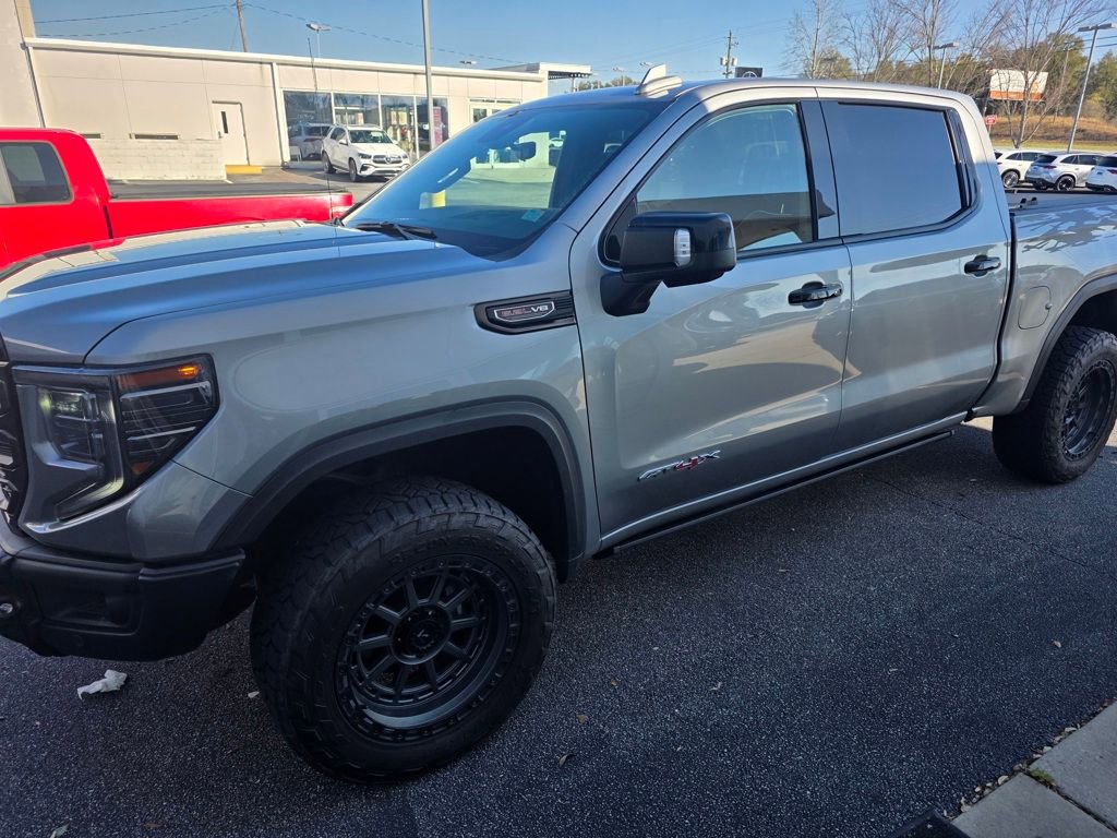 Used 2023 GMC Sierra 1500 AT4X w/ AT4X AEV Edition video 1