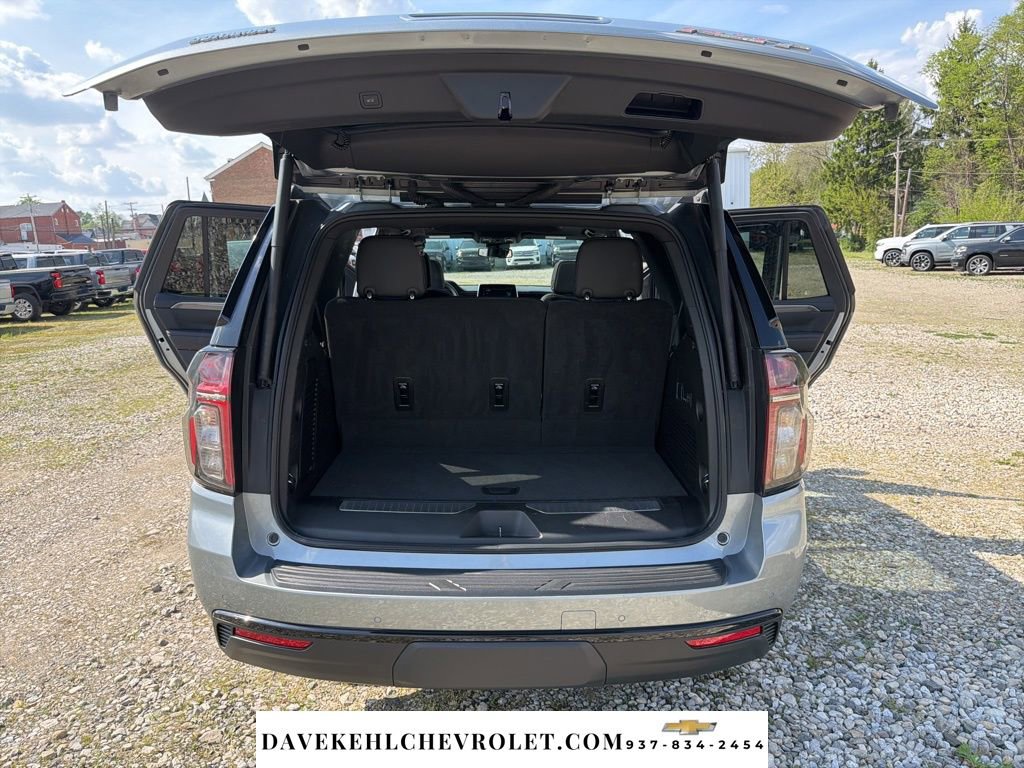 Used 2024 Chevrolet Tahoe RST w/ Luxury Package AWD/4WD image 30