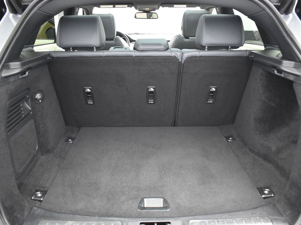Used 2019 Land Rover Range Rover Evoque HSE Dynamic image 14