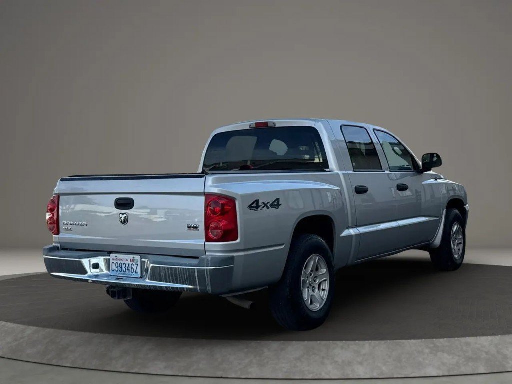 Used 2006 Dodge Dakota SLT w/ Trailer Tow Group AWD/4WD image 12