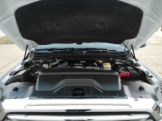 Used 2022 RAM 3500 Limited AWD/4WD image 56