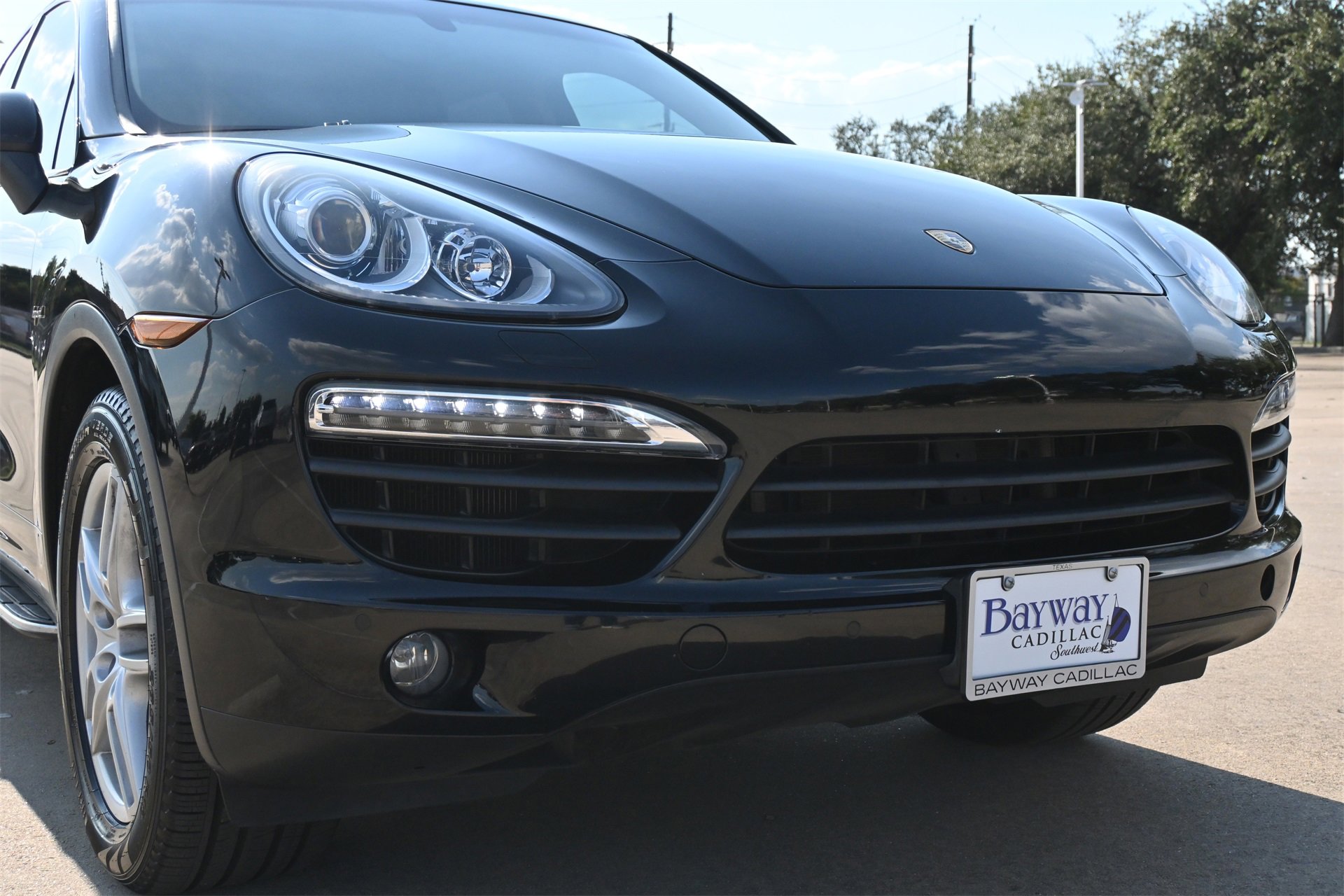 Used 2013 Porsche Cayenne S image 28