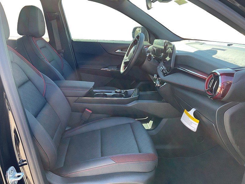 New 2026 Chevrolet Equinox RS w/ Convenience Package III FWD image 10