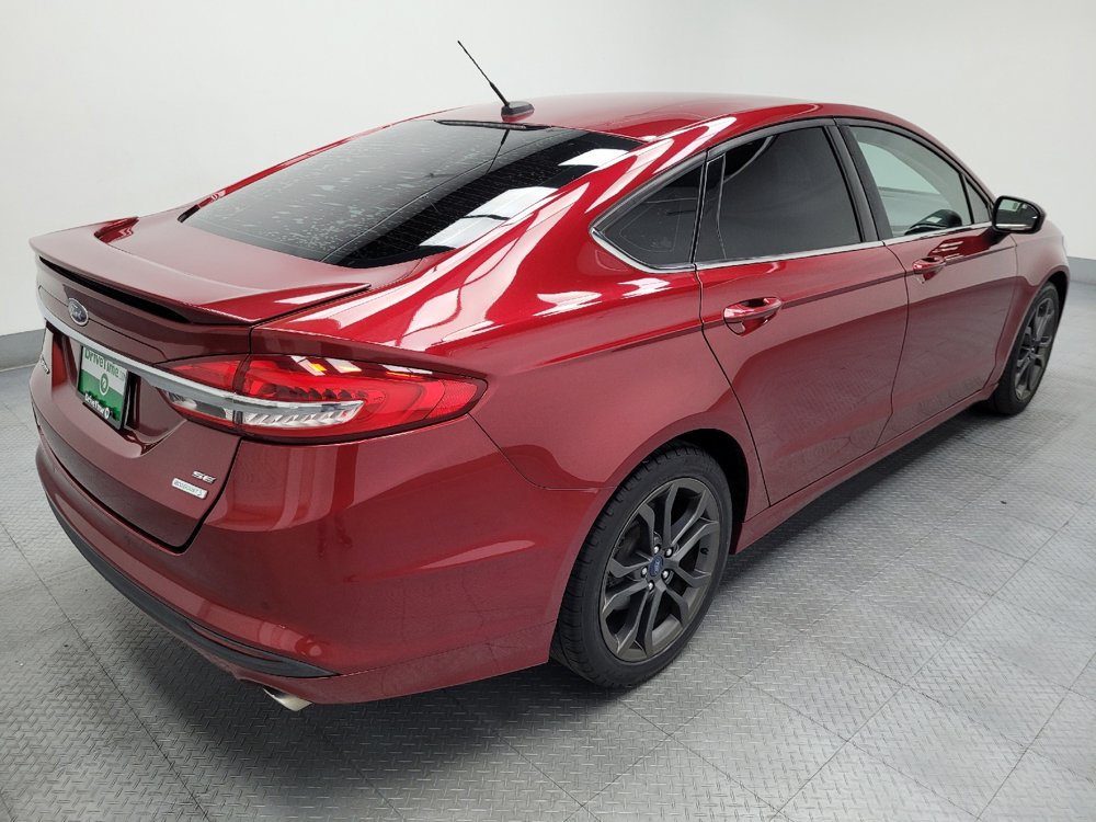 Used 2018 Ford Fusion SE w/ Equipment Group 201A FWD image 10