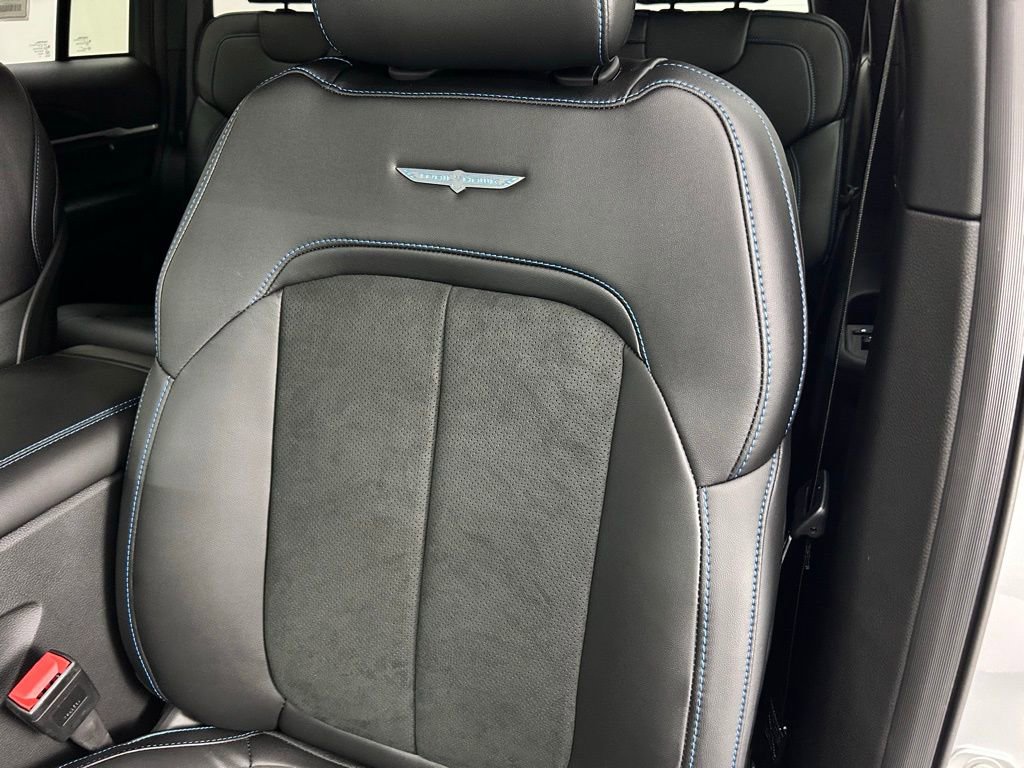 New 2025 Jeep Grand Cherokee Trailhawk w/ Advanced Protech Group II image 20