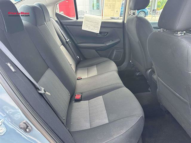 Used 2024 Nissan Sentra SV FWD image 9
