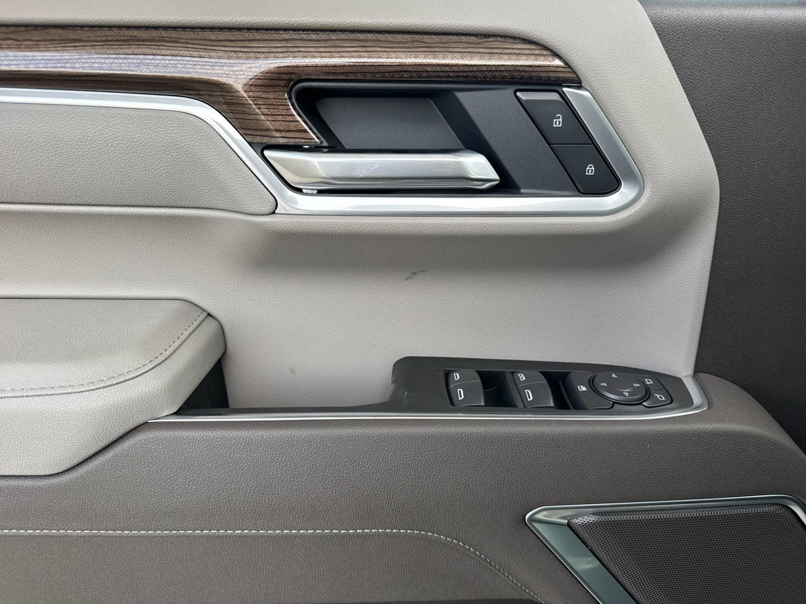 New 2026 Chevrolet Silverado 1500 LT w/ Safety Package image 10