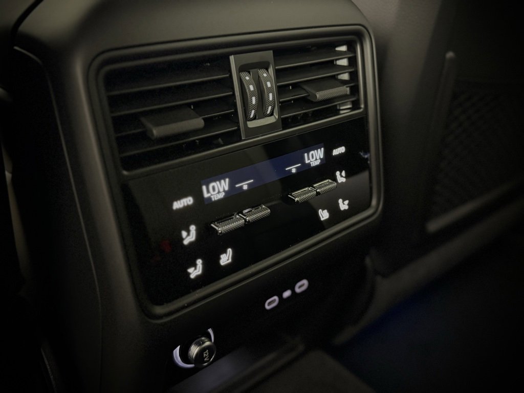 New 2026 Porsche Cayenne Coupe image 29