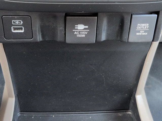 Used 2023 Honda Odyssey Elite image 22