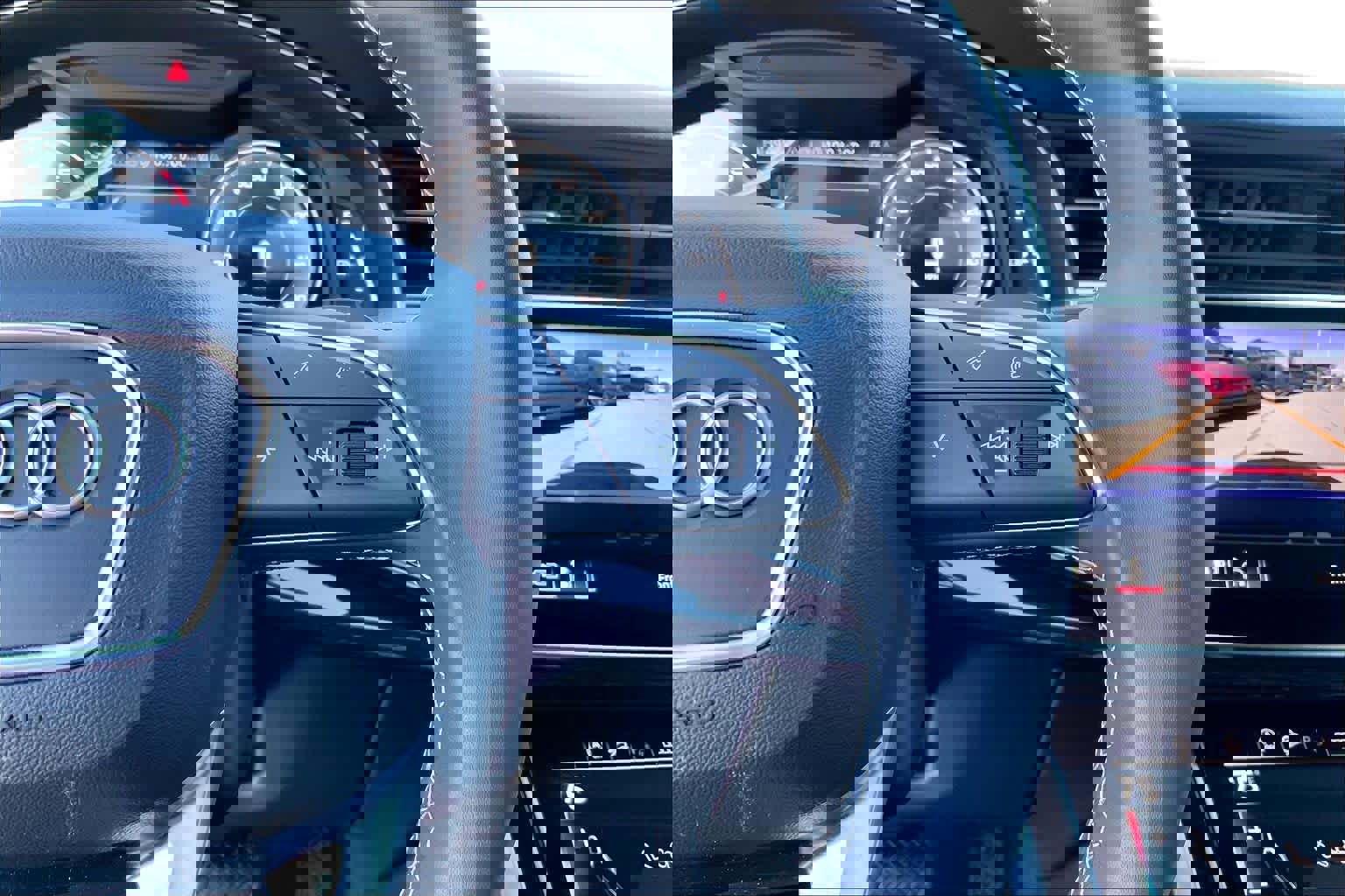 Used 2025 Audi Q7 3.0T Prestige image 24