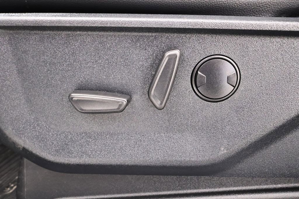 Certified 2025 Ford F350 Lariat w/ Lariat Ultimate Package image 14