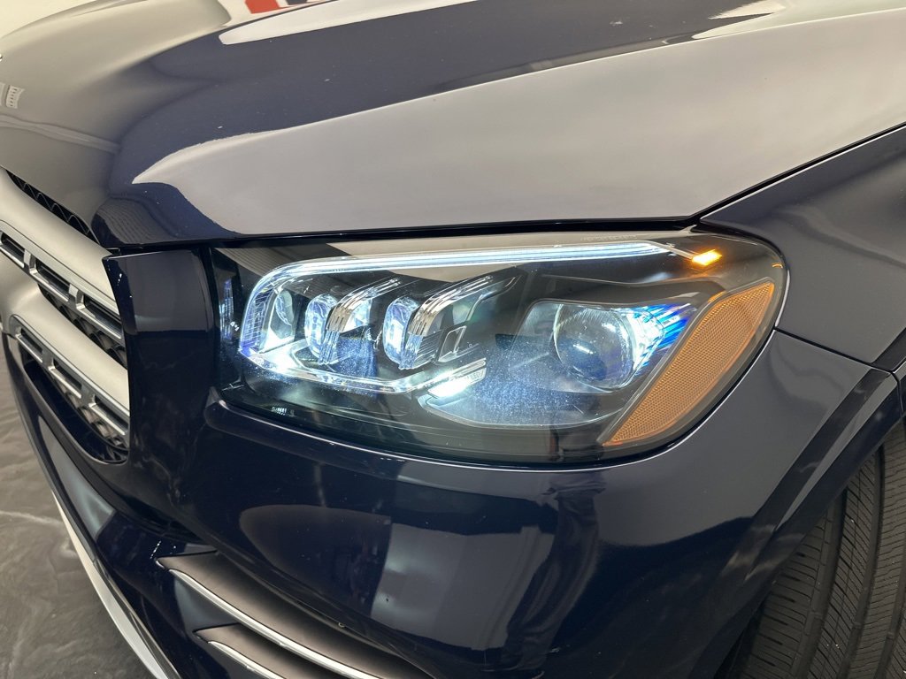 Used 2022 Mercedes-Benz GLS 450 4MATIC image 38