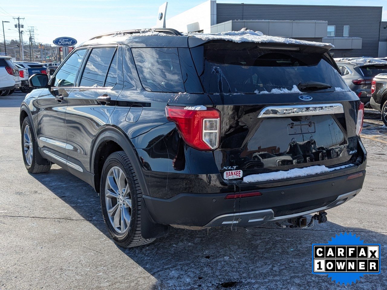 Certified 2022 Ford Explorer XLT w/ Equipment Group 202A image 6