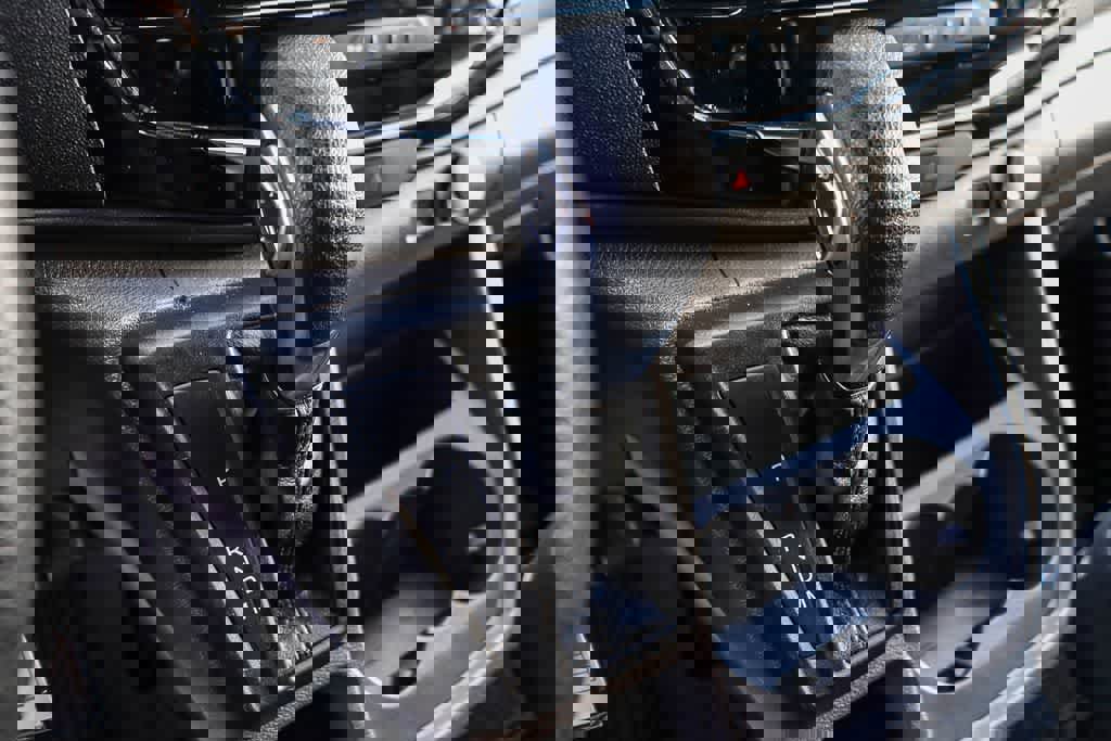 Used 2024 Ford Transit 350 XLT image 18