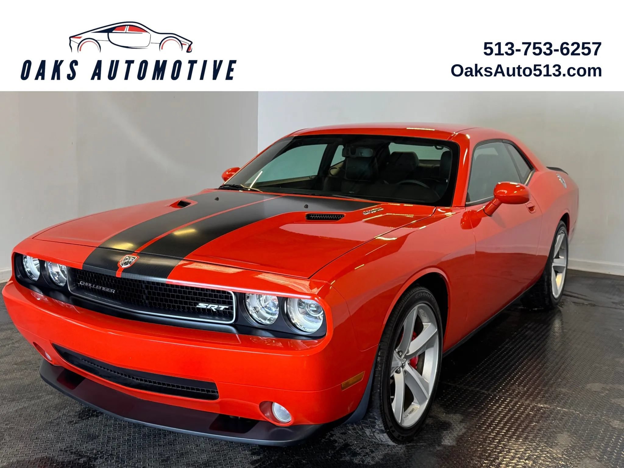 Used 2008 Dodge Challenger SRT8 RWD image 1