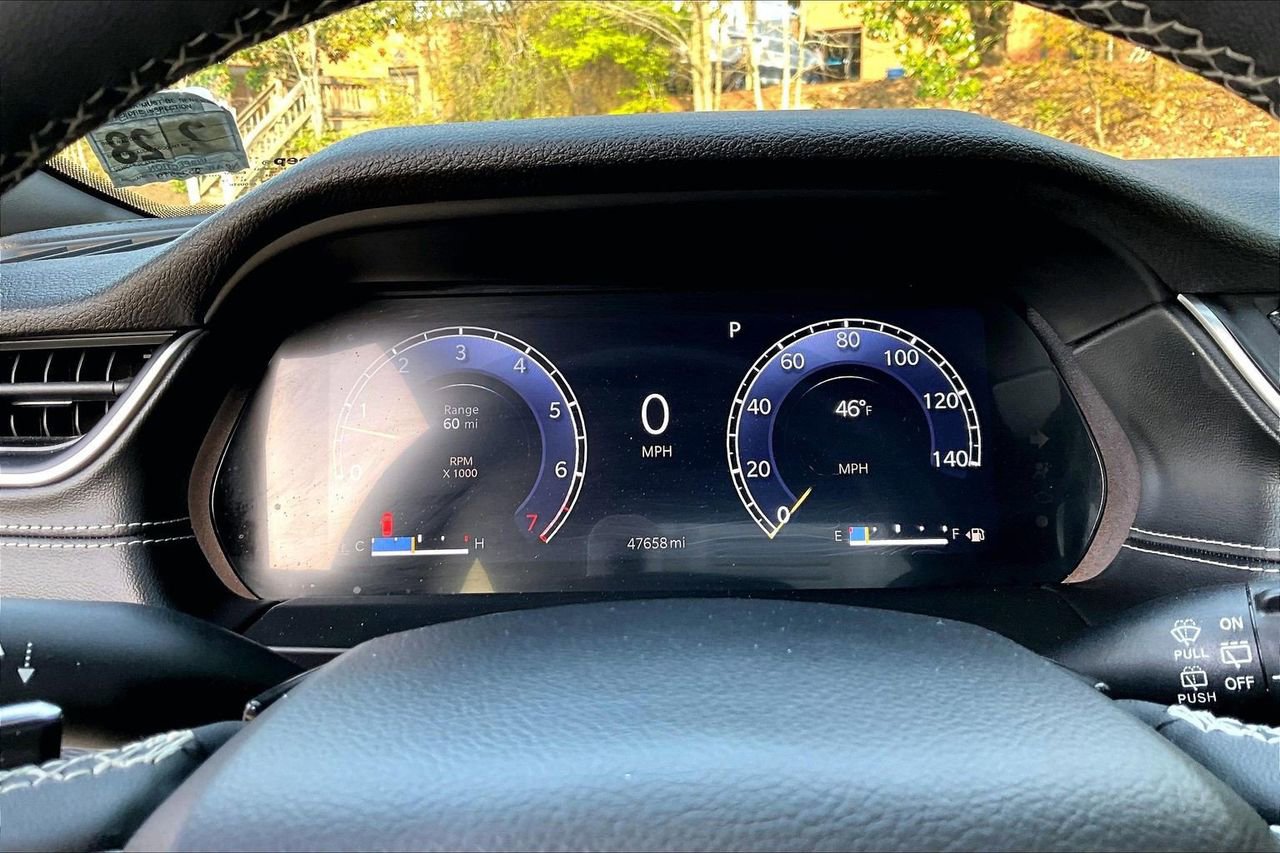 Certified 2023 Jeep Grand Cherokee Altitude image 10