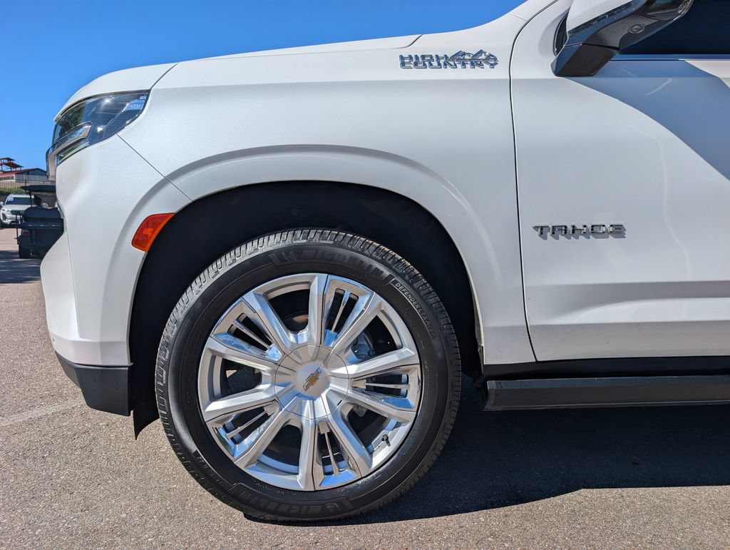 Used 2021 Chevrolet Tahoe High Country AWD/4WD image 11