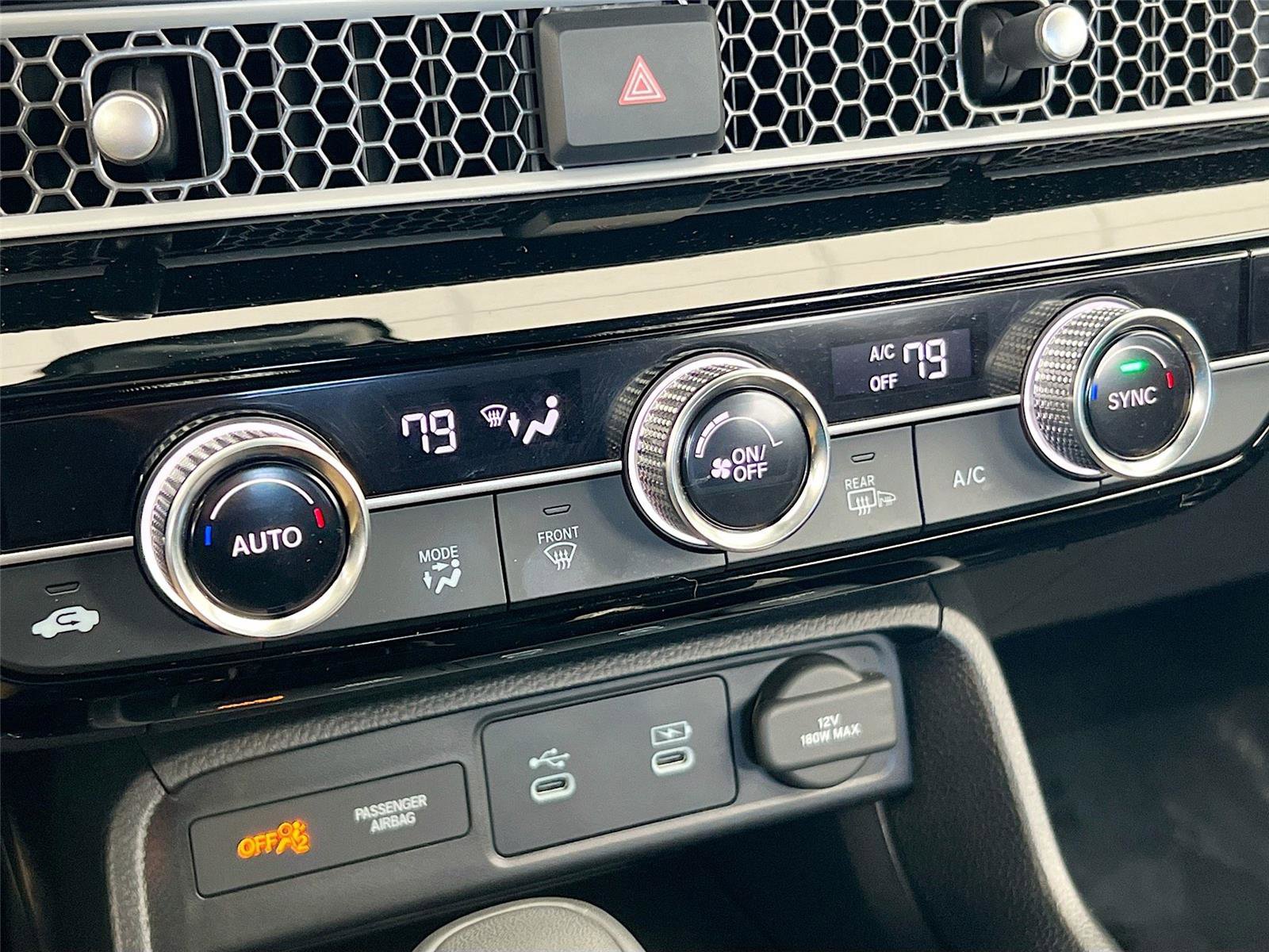 Certified 2025 Honda Civic Sport image 9