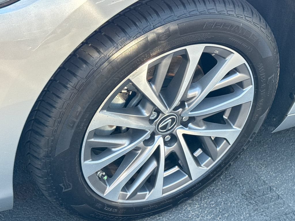 Used 2023 Lexus ES 350 w/ Accessory Package (Z1) FWD image 9