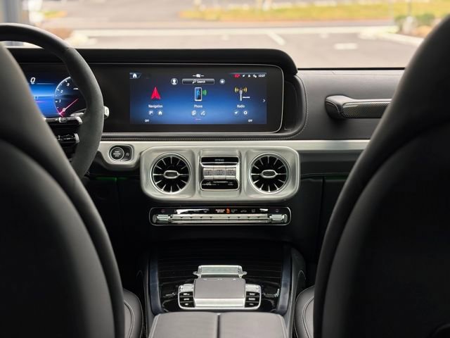 Used 2025 Mercedes-Benz G 63 AMG 4MATIC image 17