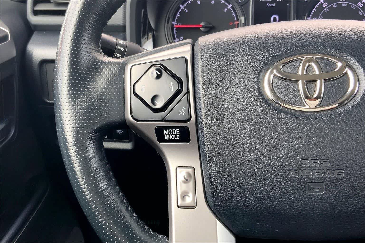 Used 2023 Toyota 4Runner SR5 Premium AWD/4WD image 25