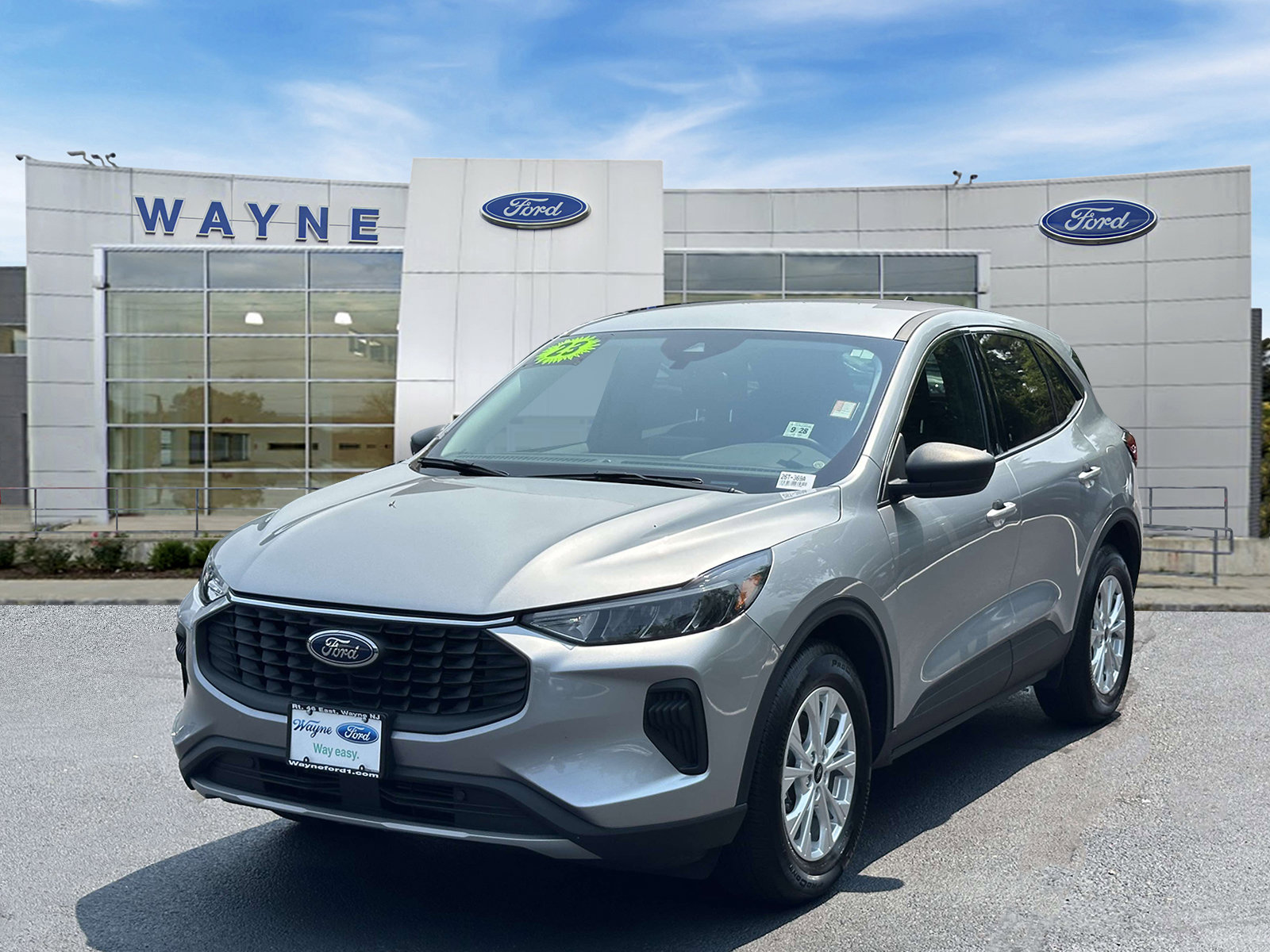 Used 2023 Ford Escape Active AWD/4WD image 2