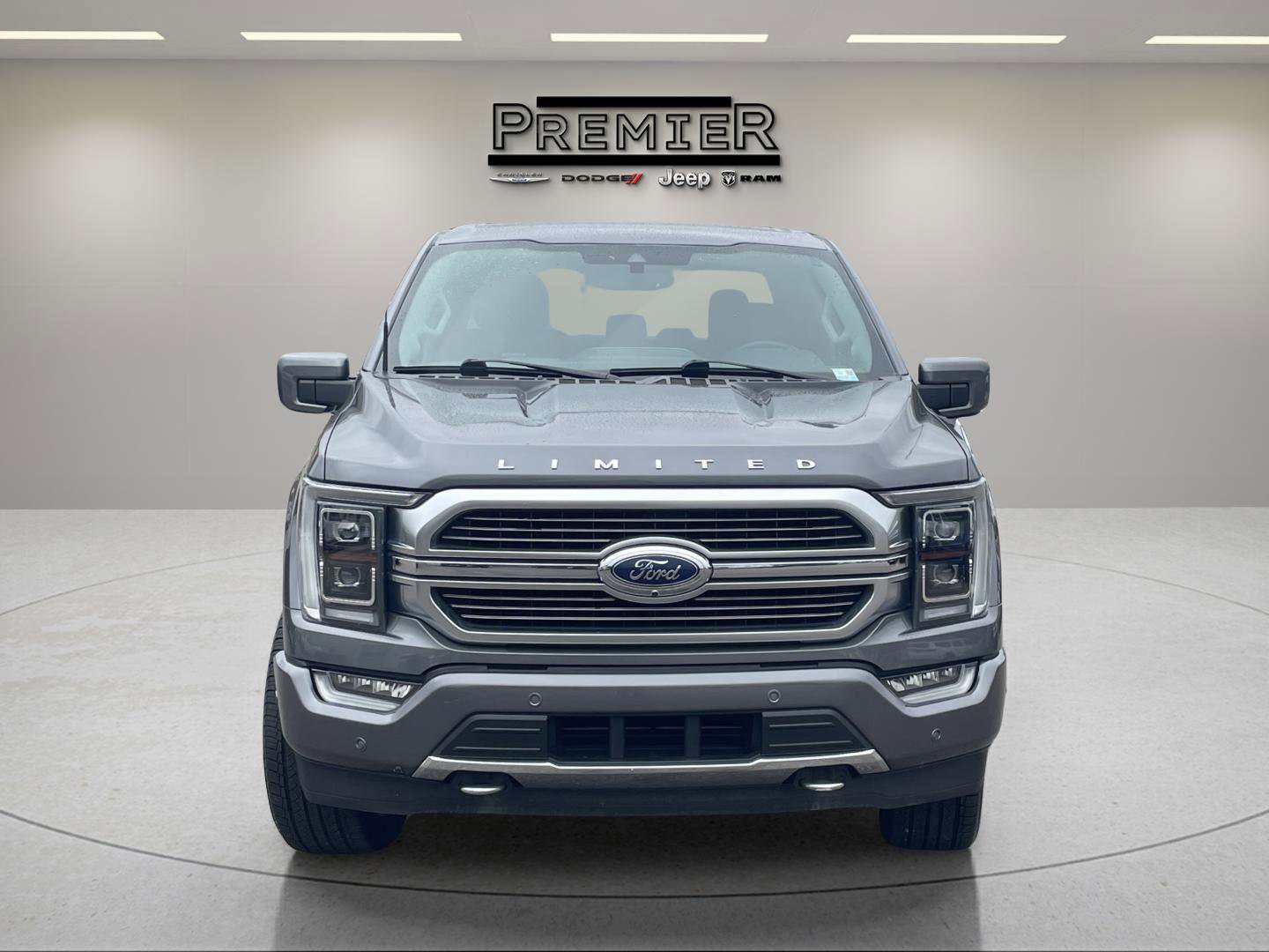 Used 2021 Ford F150 Limited image 2