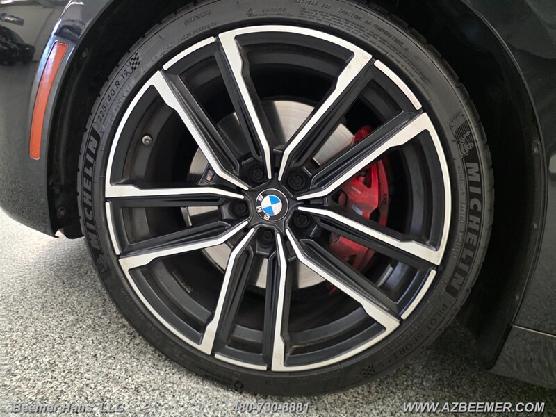 Used 2023 BMW 430i Coupe w/ M Sport Package RWD image 15