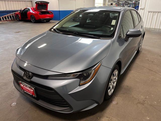 Used 2023 Toyota Corolla LE FWD image 7