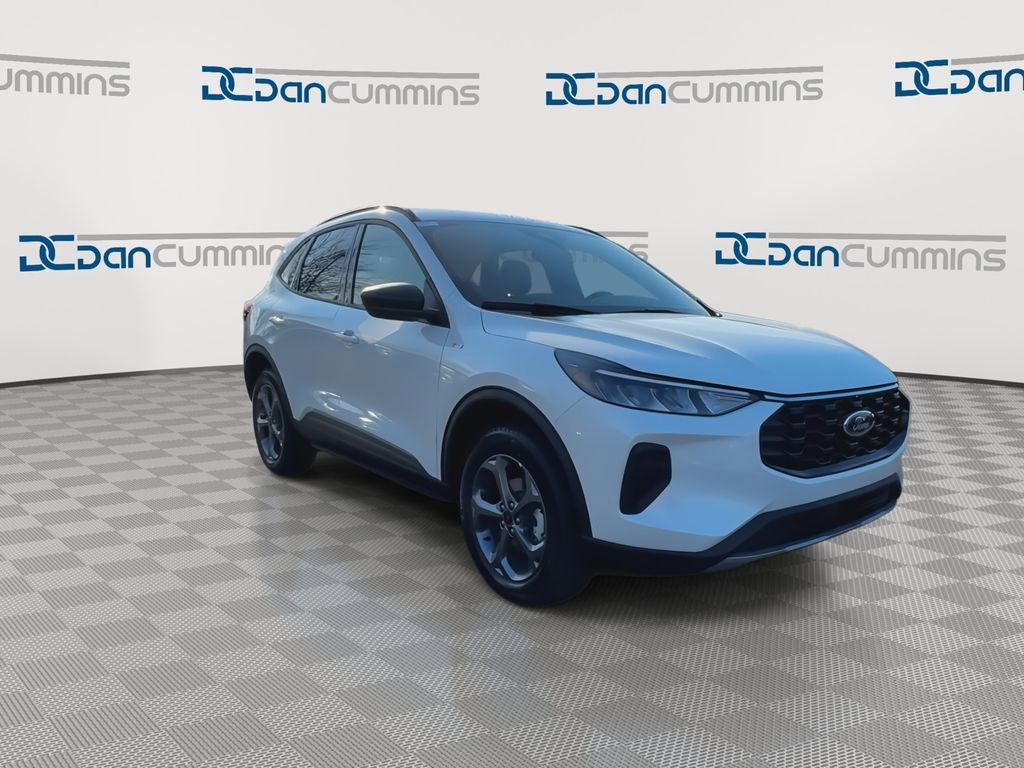 New 2026 Ford Escape ST-Line w/ Tech Pack #1 image 3