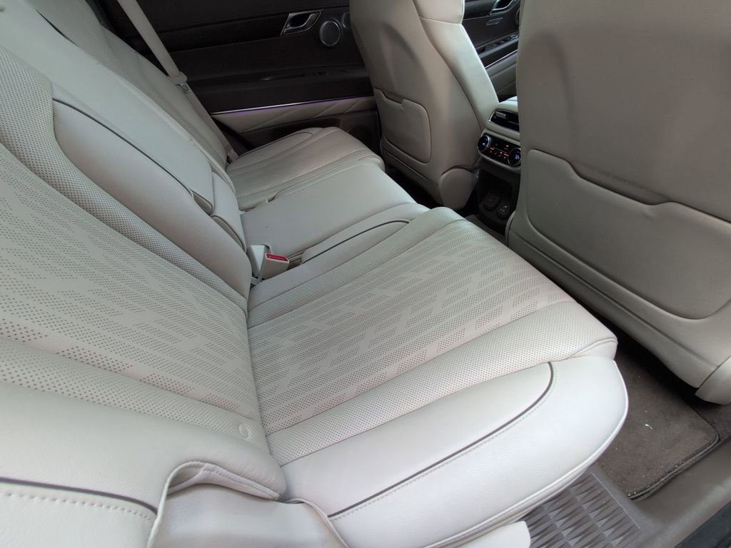 Used 2022 Genesis GV80 2.5T w/ Prestige Package 04 image 19