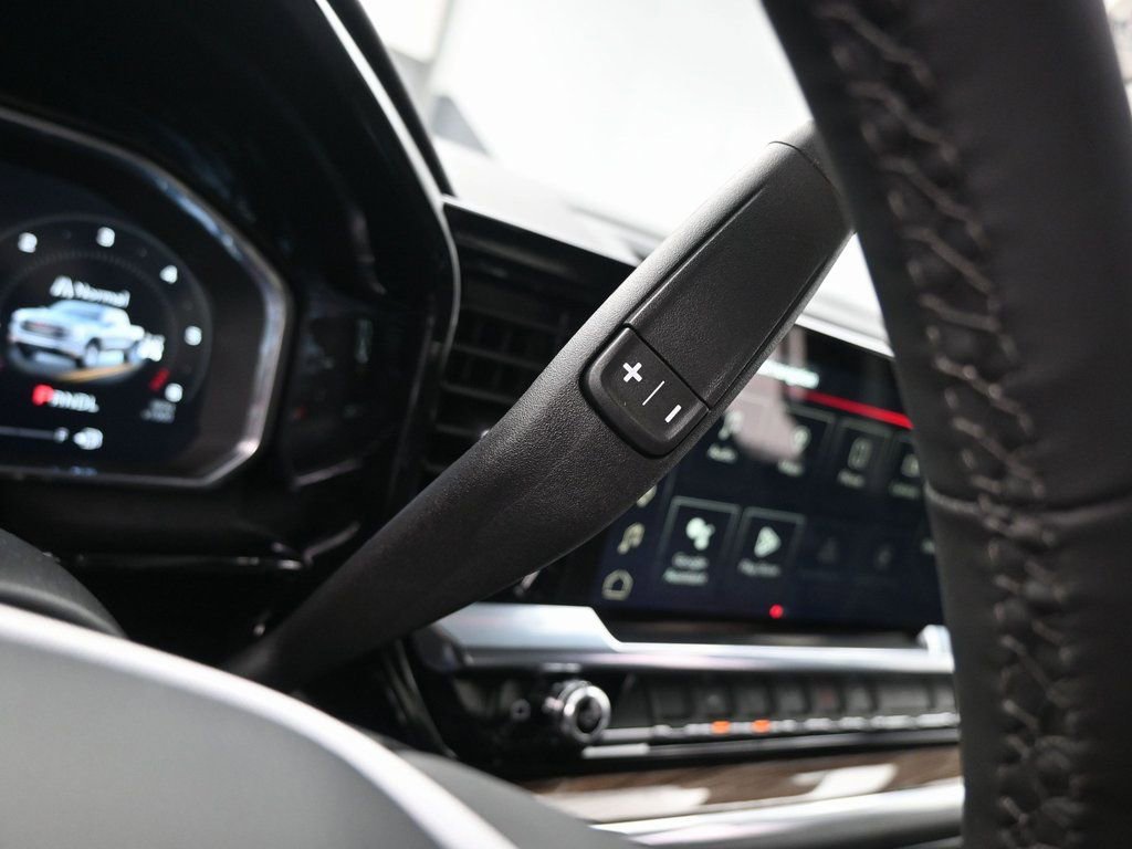 Used 2026 GMC Sierra 1500 Elevation image 17