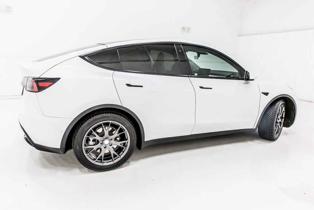 Used 2020 Tesla Model Y Long Range AWD/4WD image 7
