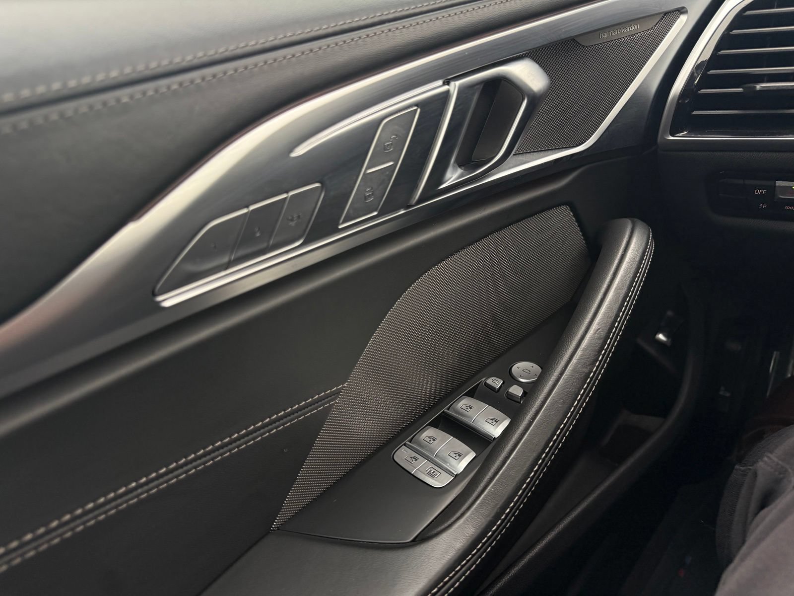 Used 2023 BMW 840i Gran Coupe RWD image 21