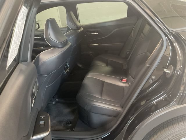 Used 2023 Toyota Crown AWD/4WD image 28