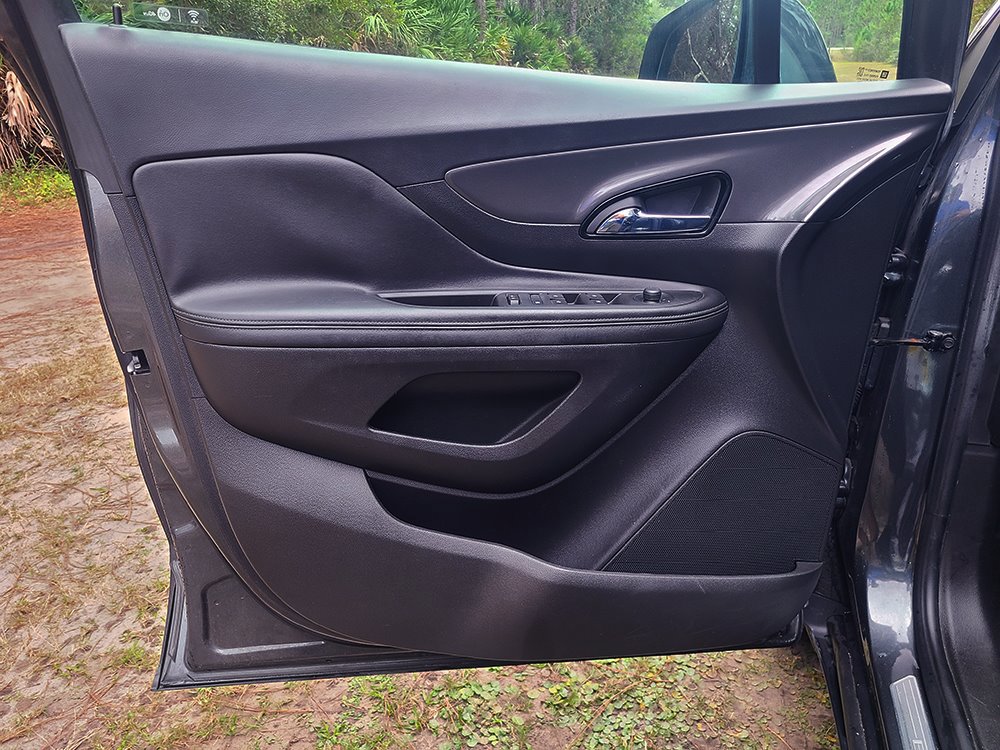 Used 2017 Buick Encore Preferred image 25