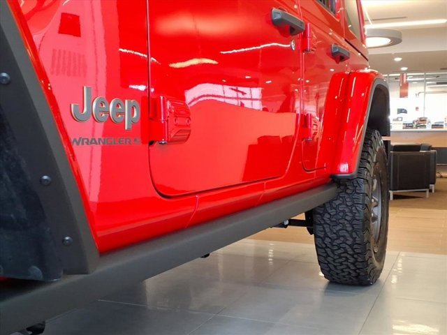 Used 2023 Jeep Wrangler Rubicon 392 w/ Trailer Tow Package image 31