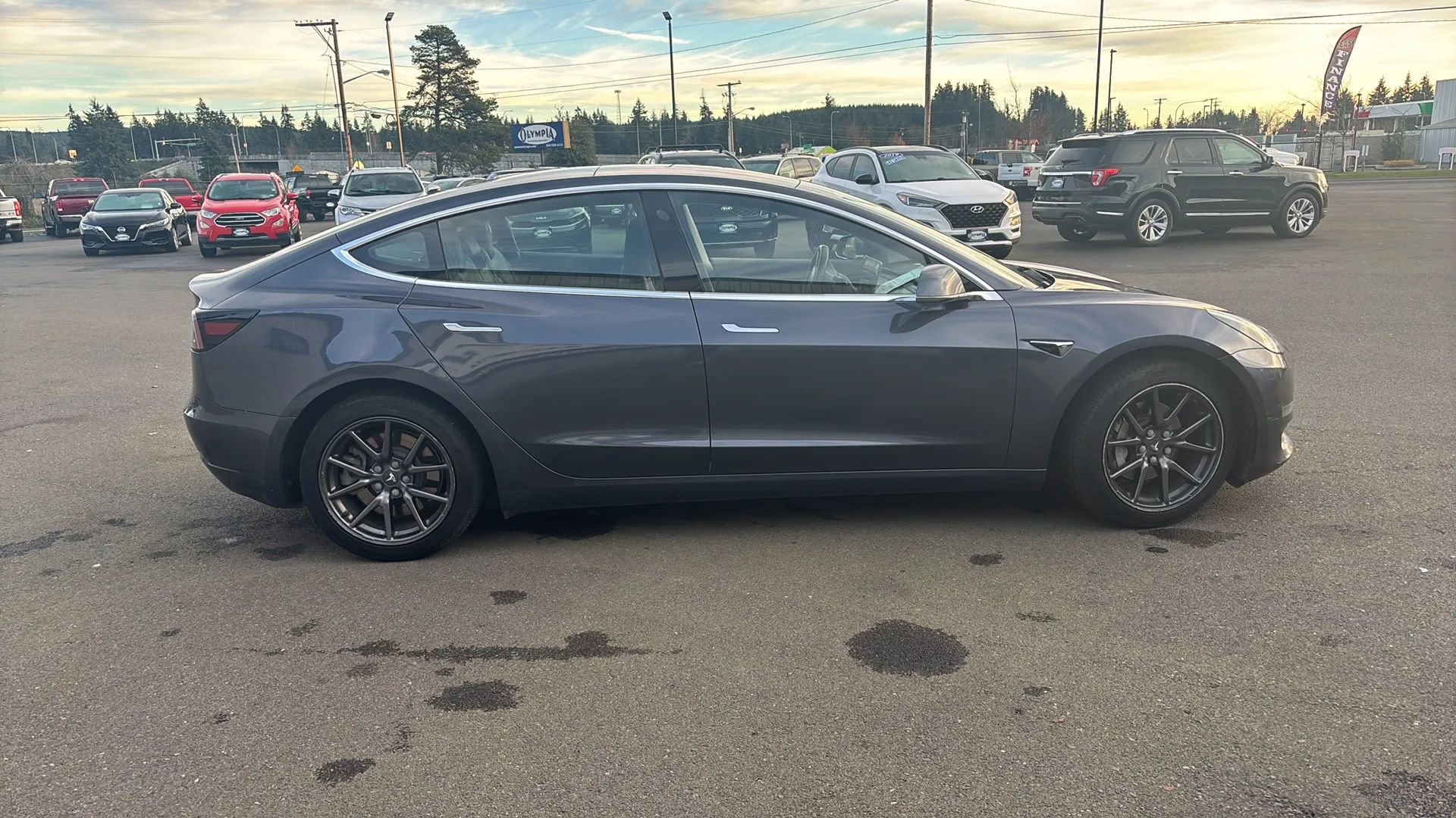 Used 2018 Tesla Model 3 Long Range image 6