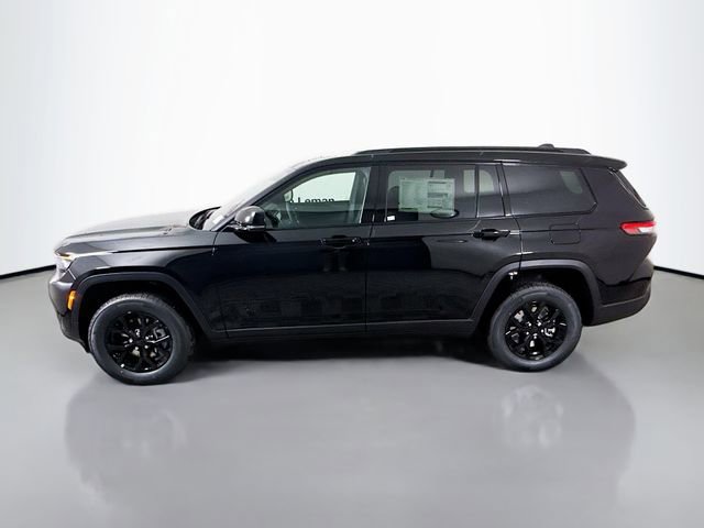 New 2025 Jeep Grand Cherokee L Altitude image 4